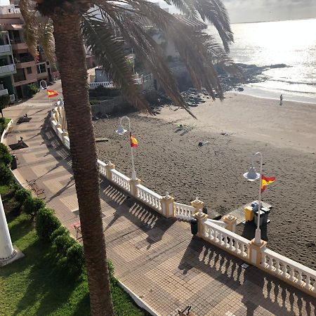 Espectacular En Primera Linea De La Playa Telde Bagian luar foto