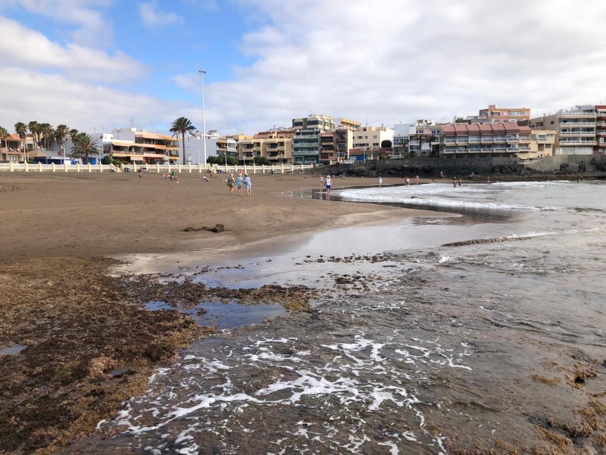 Espectacular En Primera Linea De La Playa Telde Bagian luar foto
