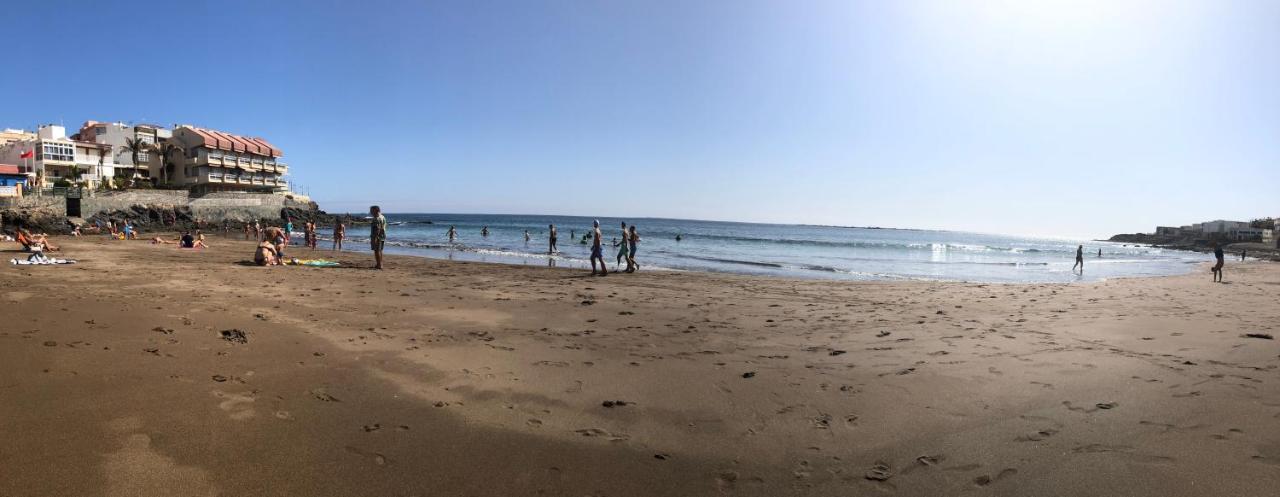 Espectacular En Primera Linea De La Playa Telde Bagian luar foto