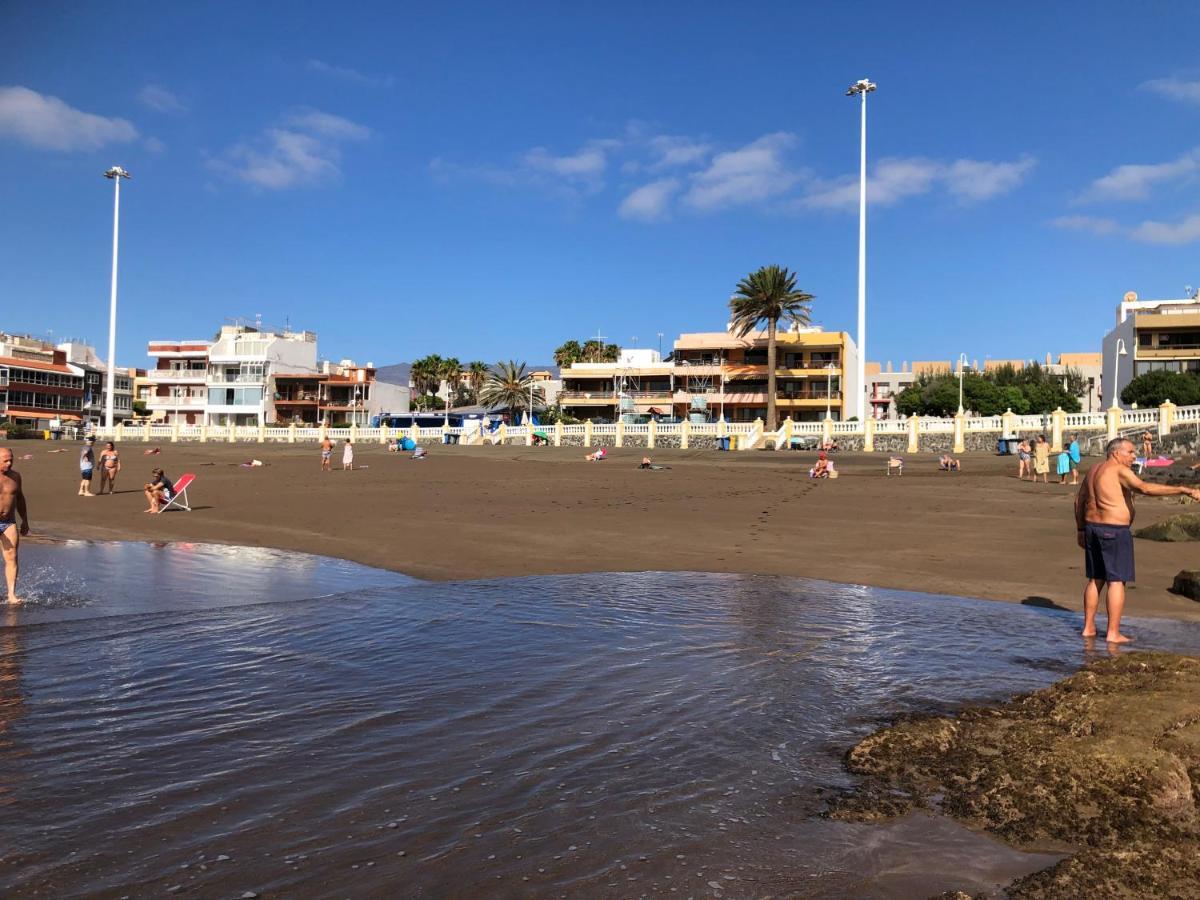 Espectacular En Primera Linea De La Playa Telde Bagian luar foto