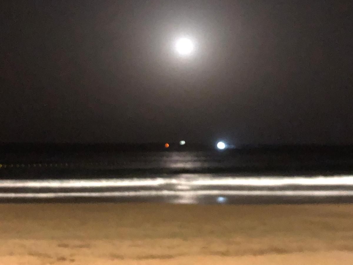 Espectacular En Primera Linea De La Playa Telde Bagian luar foto